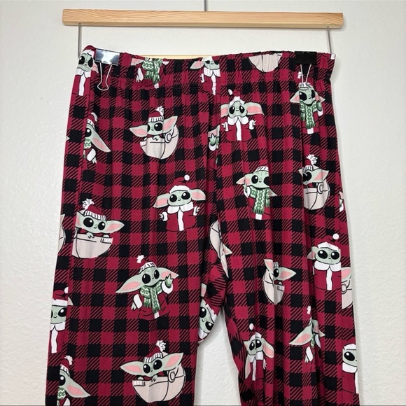 Slumber Star Wars Women Baby Yoda Christmas Pajama Pants - Picture 8 of 9